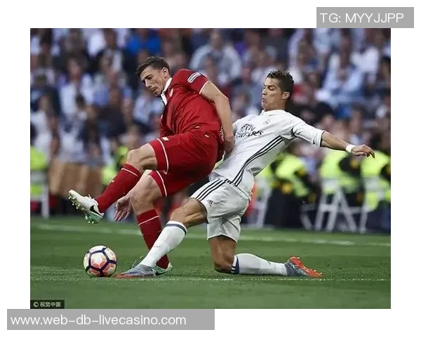 中国足球的幽默之路：从失误到笑料的奇妙旅程